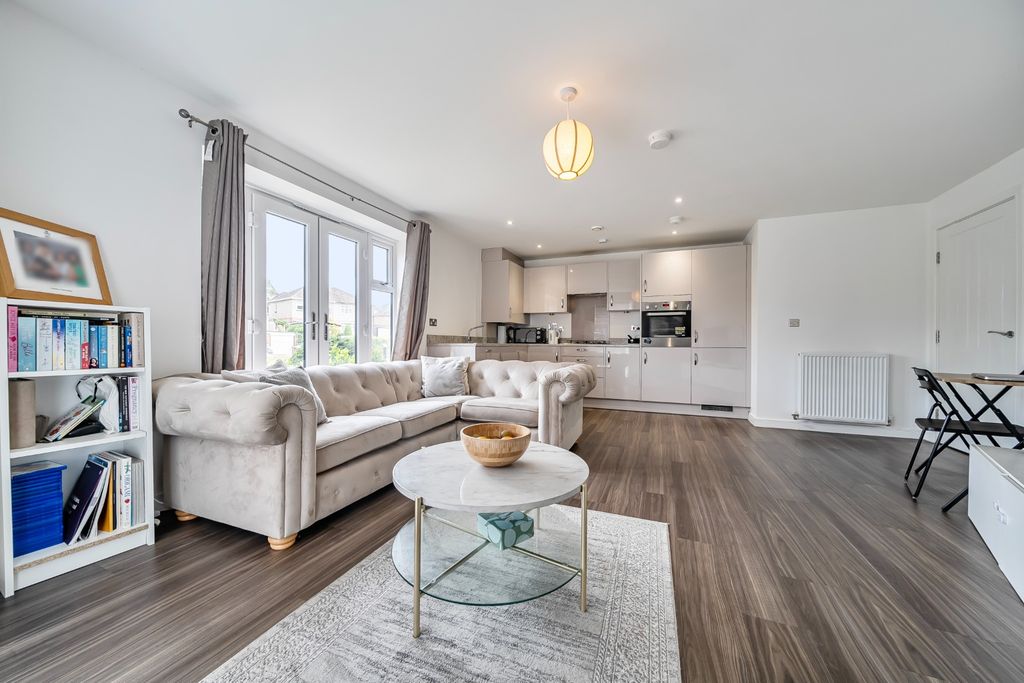 Property photo 2 of 10 4322851