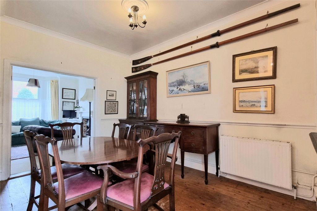 Property photo 3 of 25 Picture No. 11