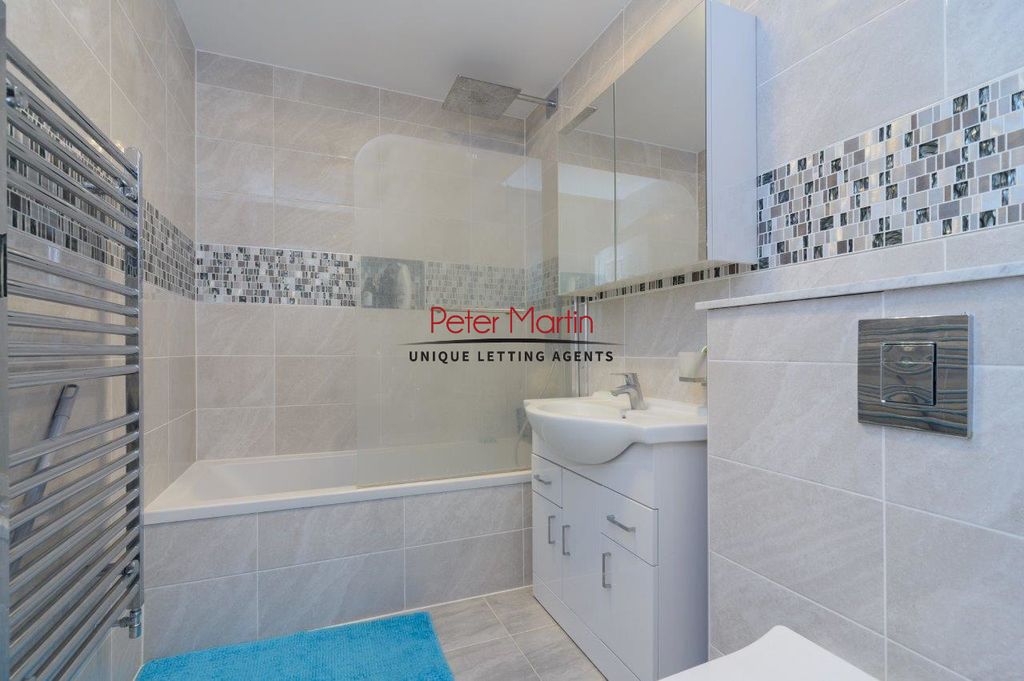 Property photo 2 of 12 Photo 1