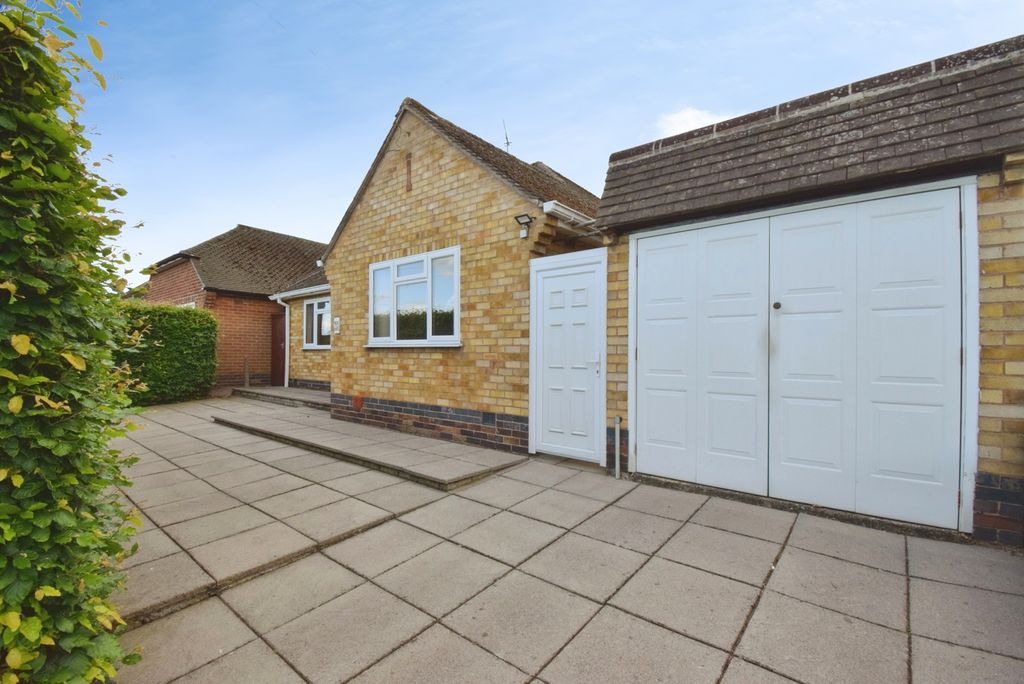 Property photo 1 of 20 Pbox-Img.Jpg