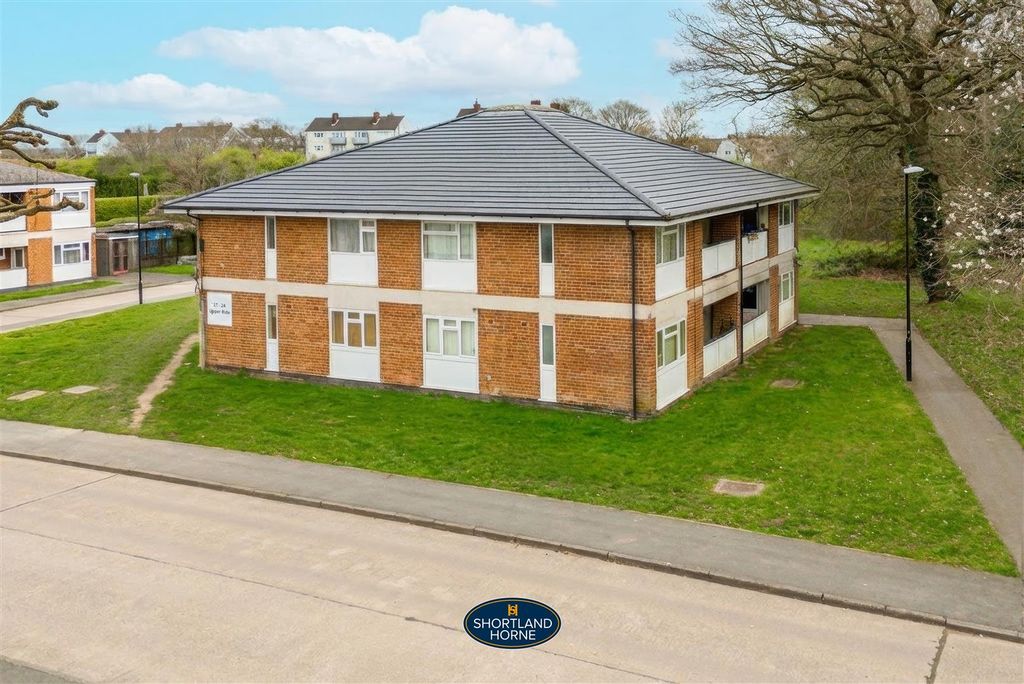 Property photo 1 of 8 Upperride.Jpg