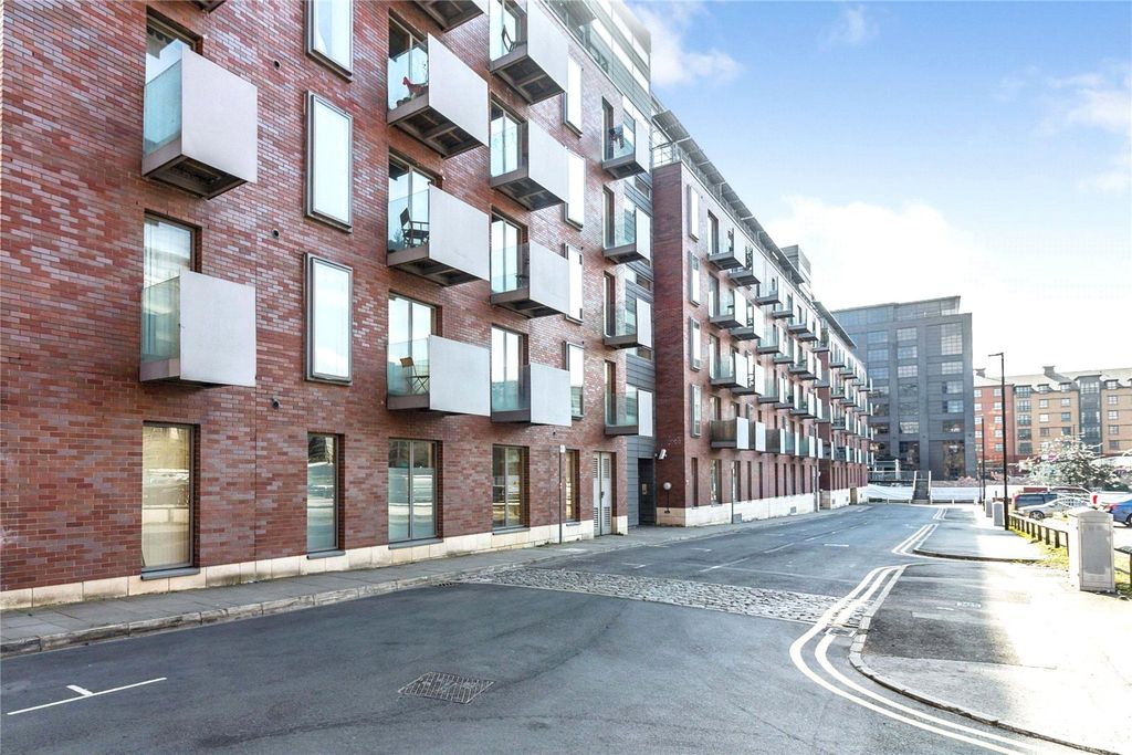 Property photo 2 of 4 Picture No. 01