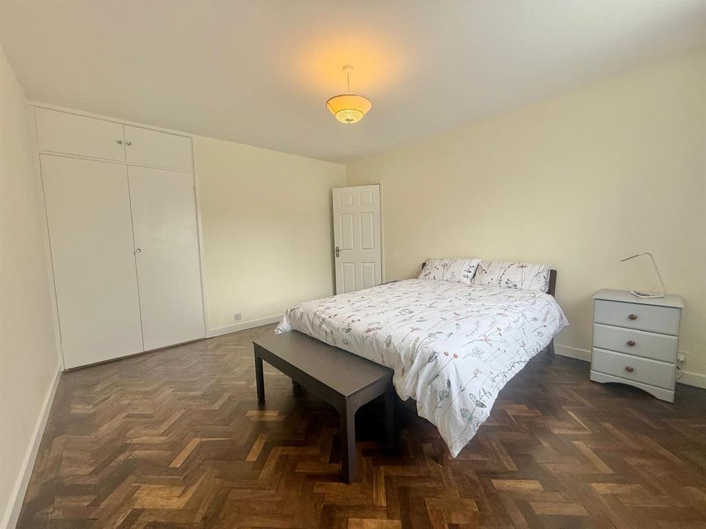 Property photo 3 of 7 Davidson Frost-Wellings, Dfw Twickenham Gardens, F
