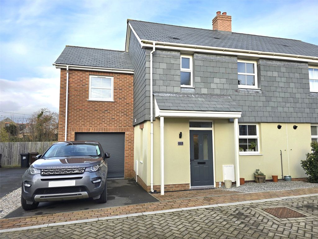 Property photo 1 of 12 1 - Picture No. 14