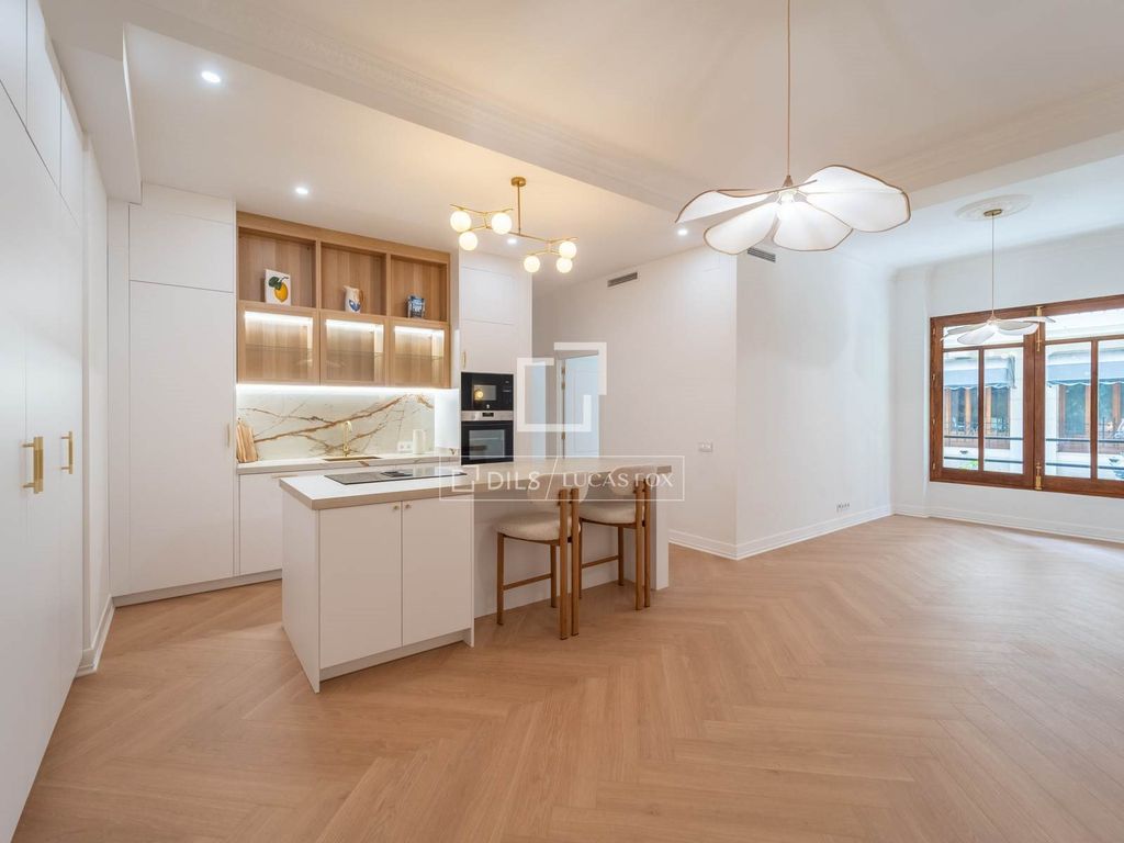 Property photo 1 of 35