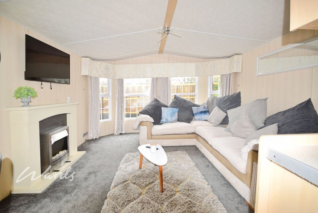 Property photo 2 of 13 0Dae14A4-Dsc_0081