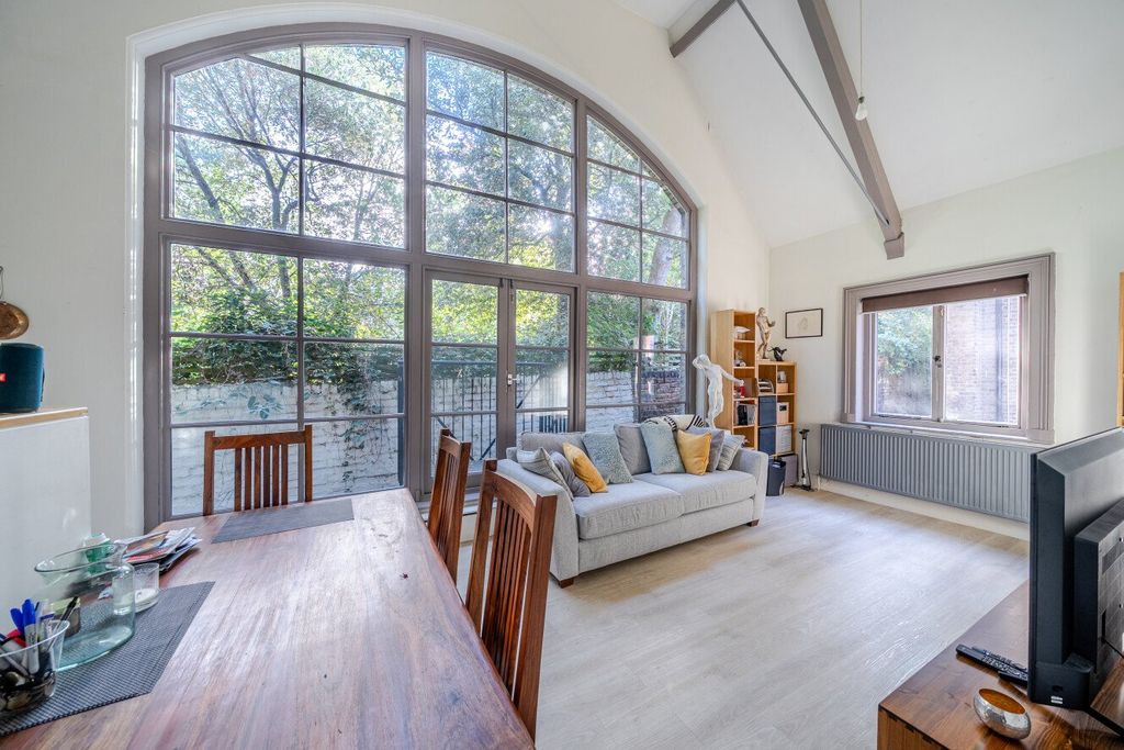 Property photo 1 of 17 Picture No. 17