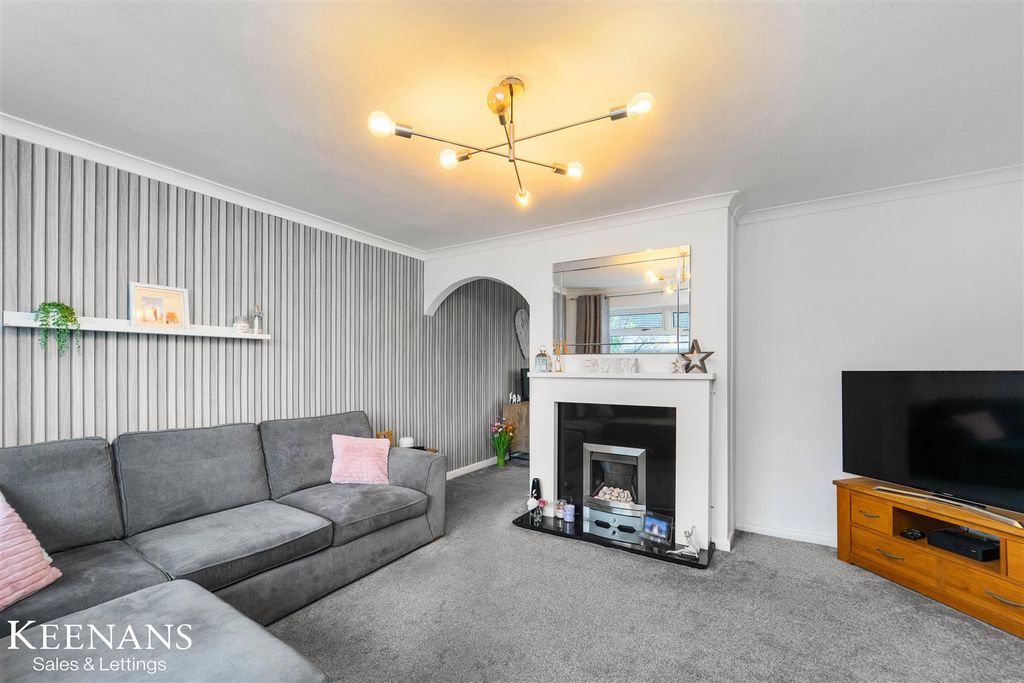 Property photo 2 of 34 Dsc04490.Jpg