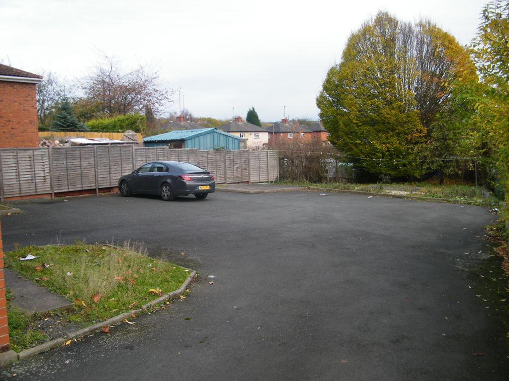 Property photo 2 of 6