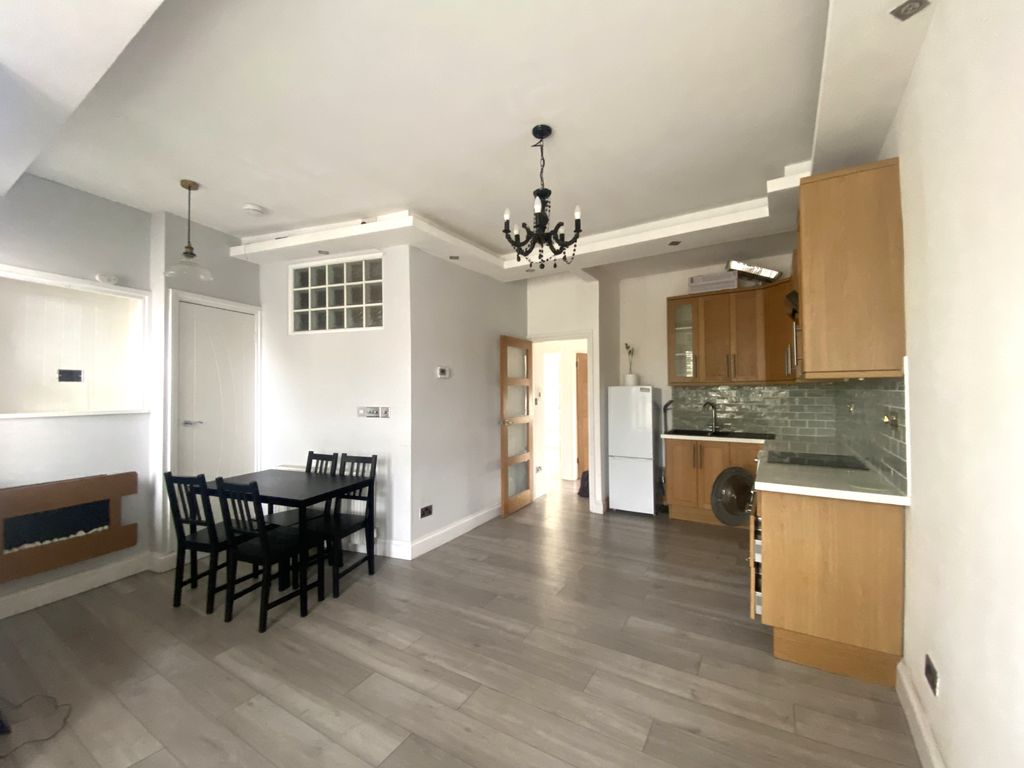 Property photo 3 of 9 Kitchen/Living/Dining Area