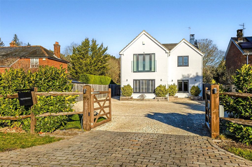 Property photo 1 of 18 Picture No. 02