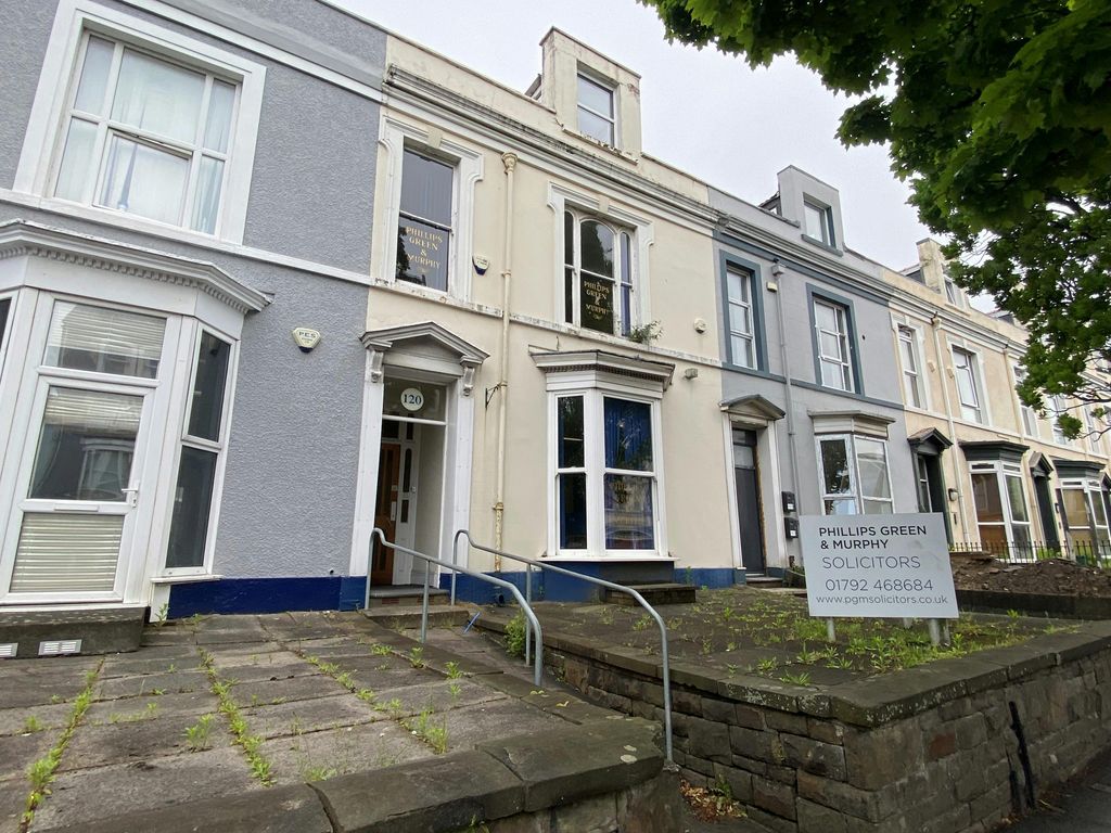 Property photo 1 of 4 Frontoffice.Jpg