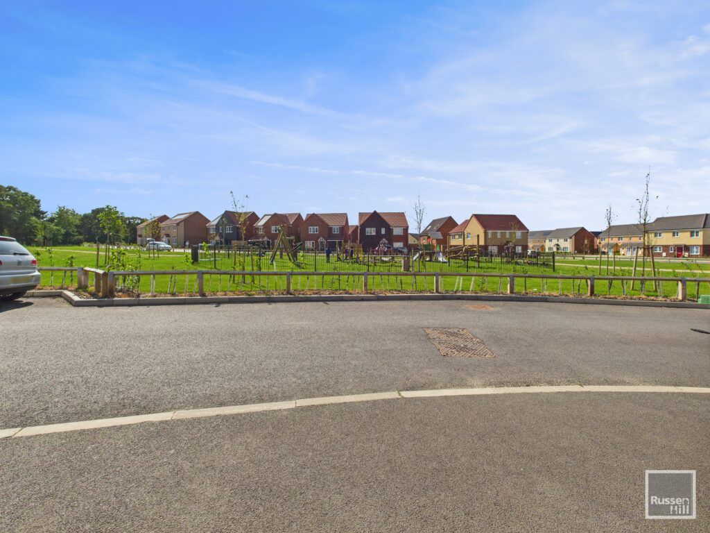 Property photo 2 of 14