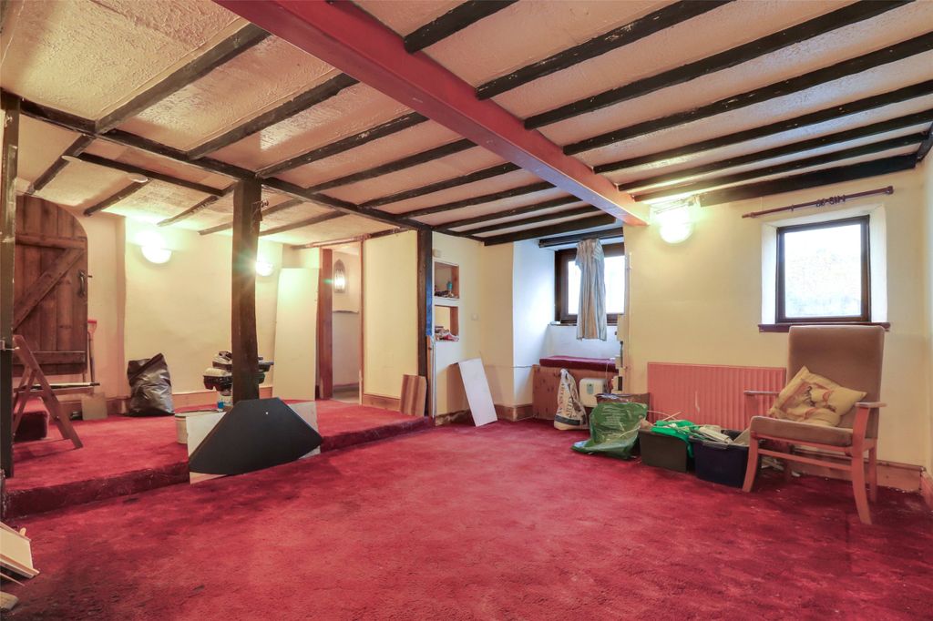 Property photo 2 of 11 Picture No. 04