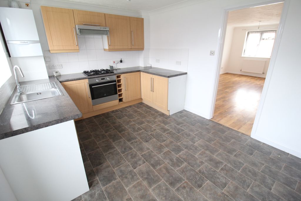 Property photo 2 of 13 Kitchen / Dining Room