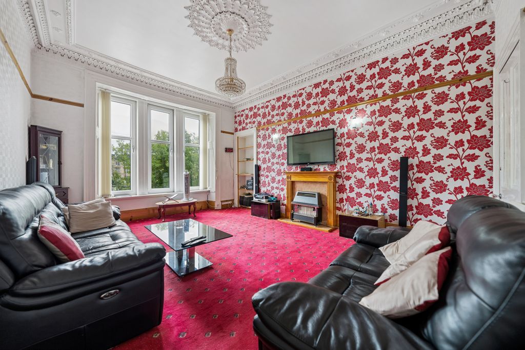 Property photo 2 of 16 Picture No. 02