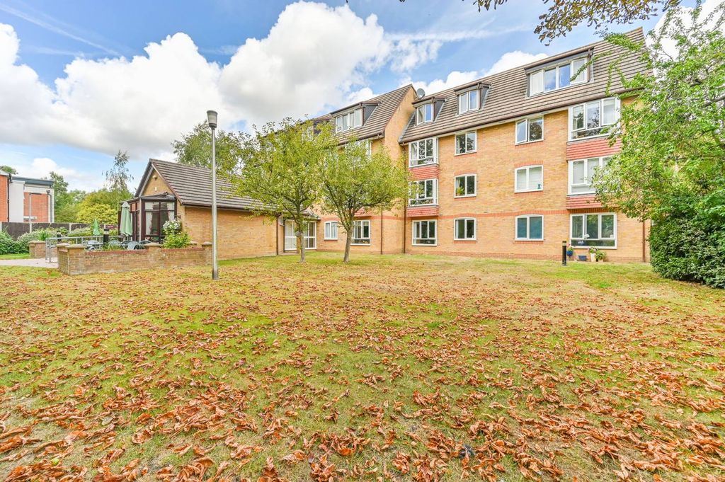 Property photo 3 of 14