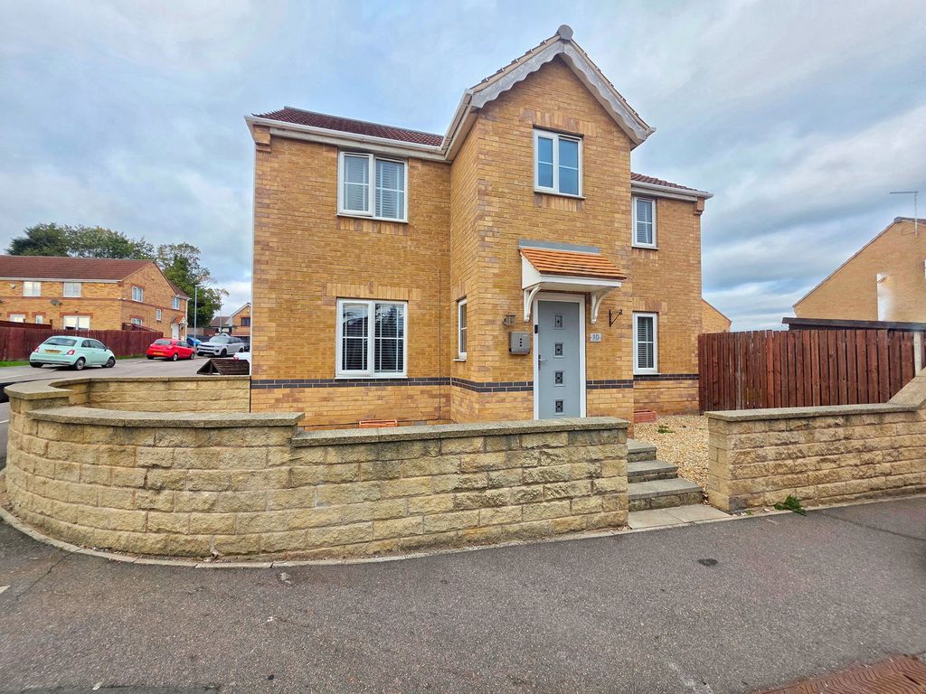 Property photo 2 of 24