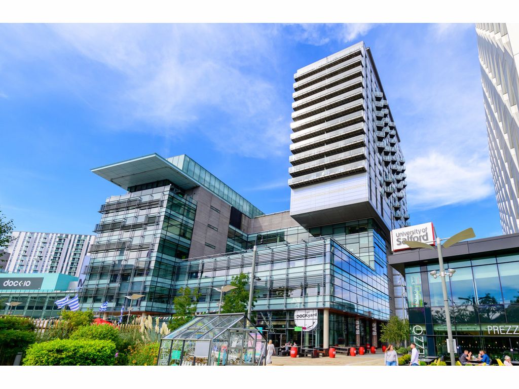 Property photo 1 of 30