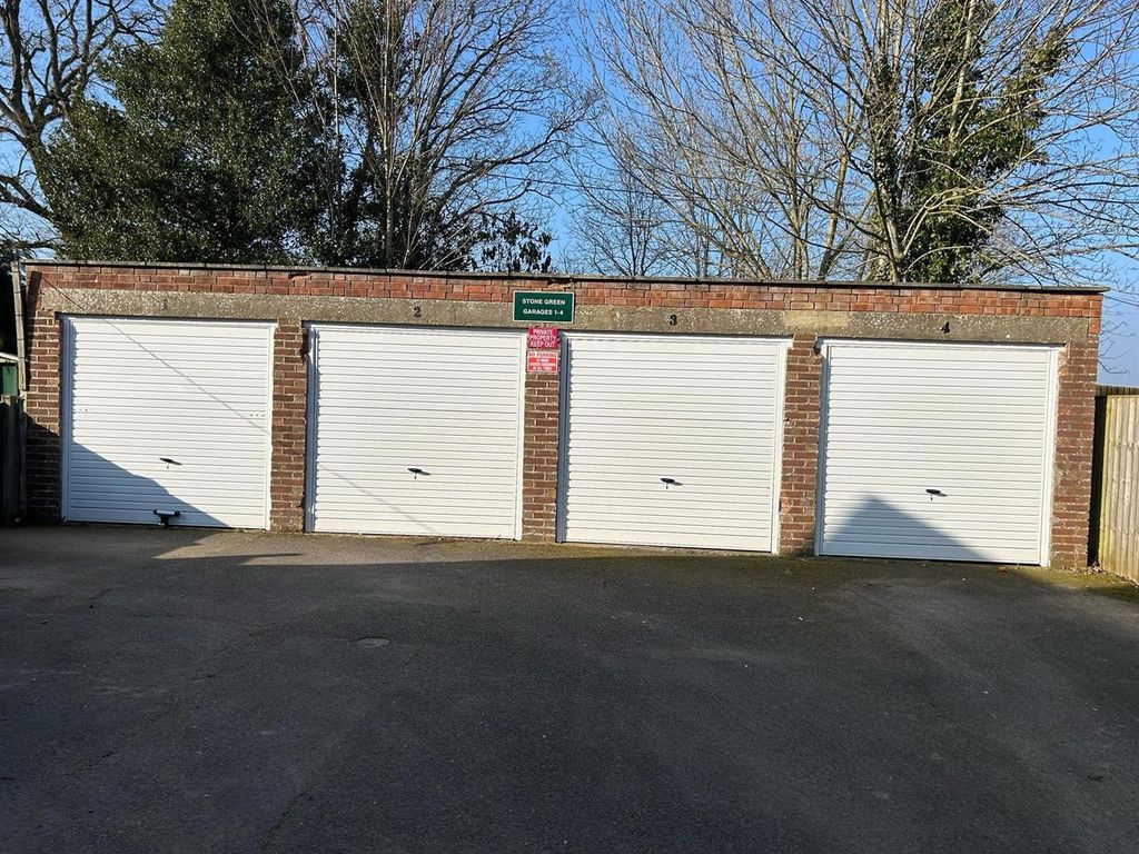 Property photo 1 of 1