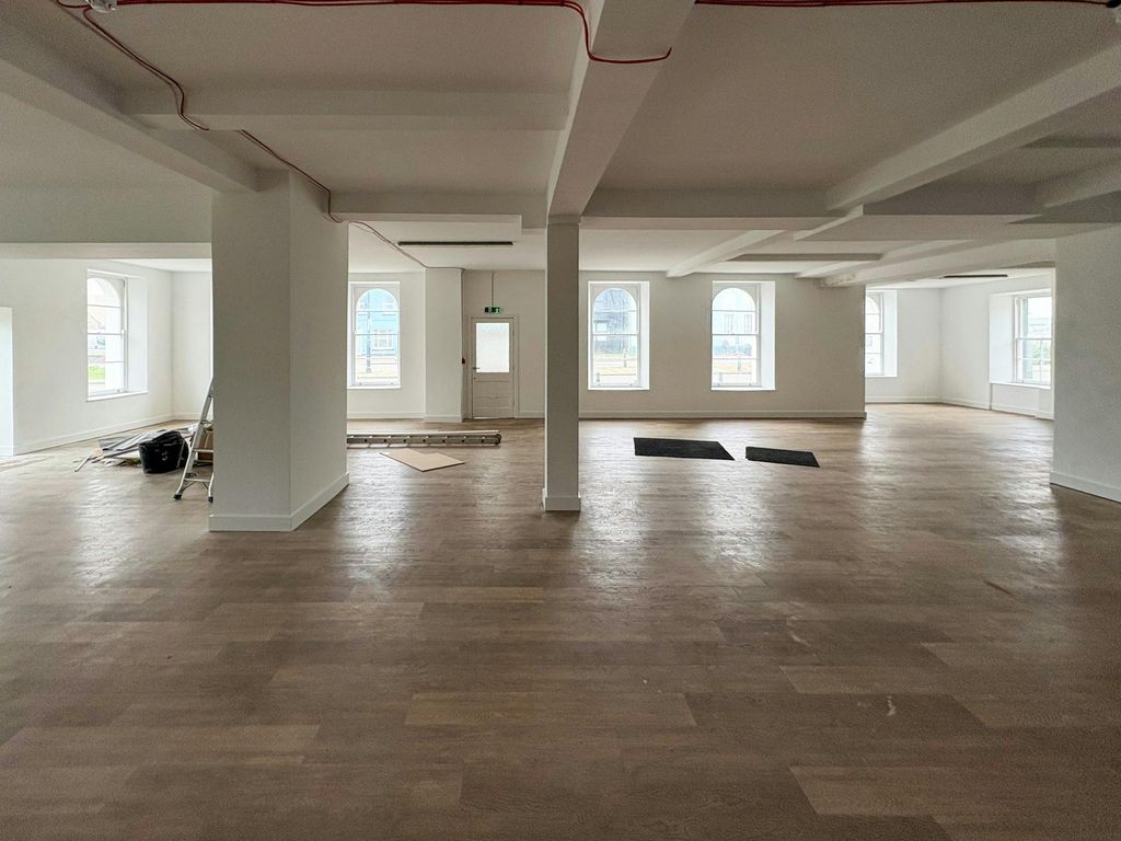 Property photo 3 of 6 3.Jpg