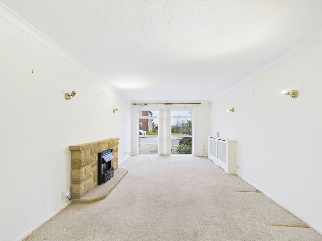 Property photo 3 of 21