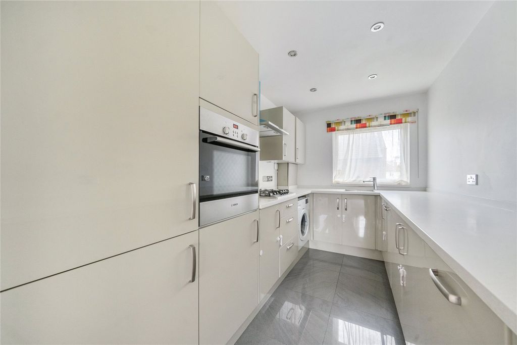 Property photo 3 of 6 Picture No. 03