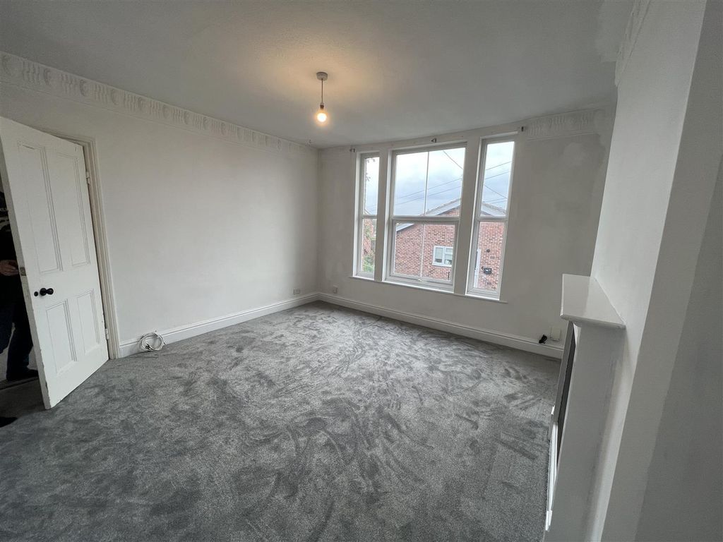 Property photo 3 of 12 Img_4548.Jpg