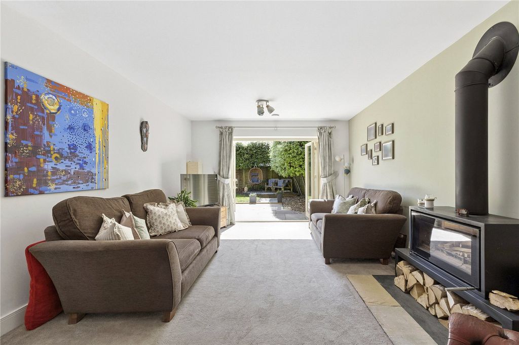 Property photo 2 of 15 Sitting Room
