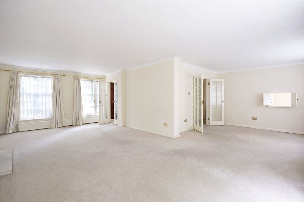 Property photo 3 of 12 Picture No. 04