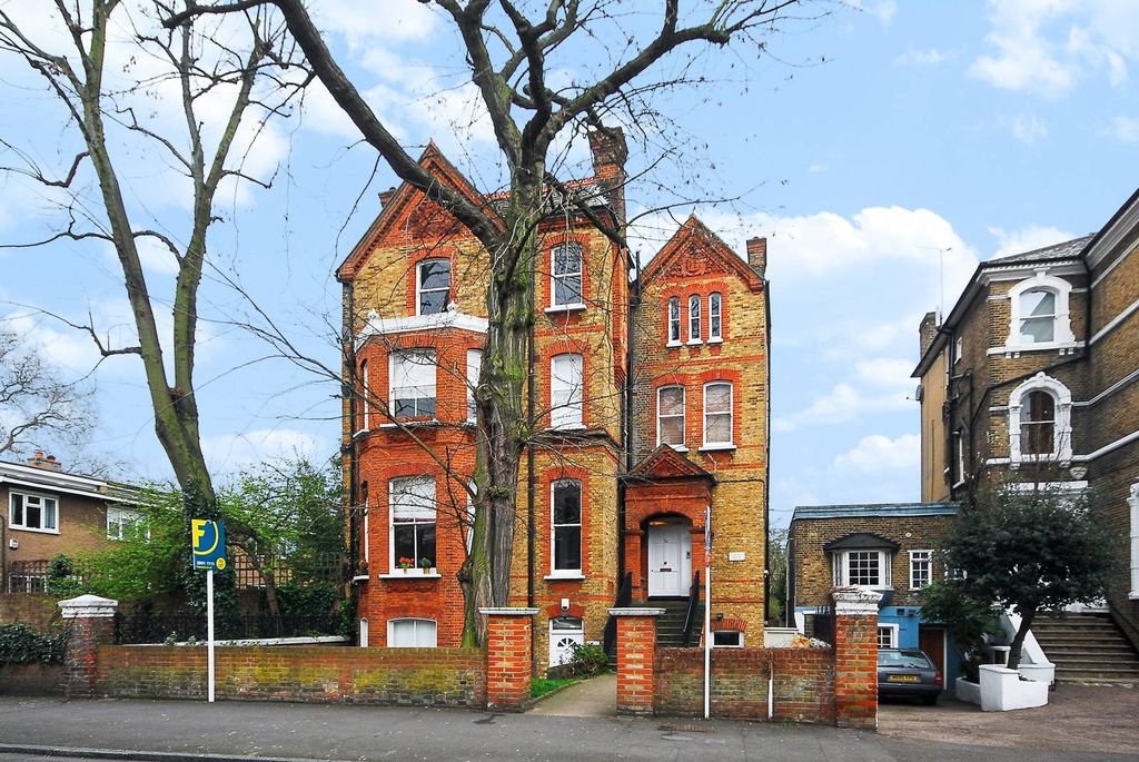 Property photo 2 of 7