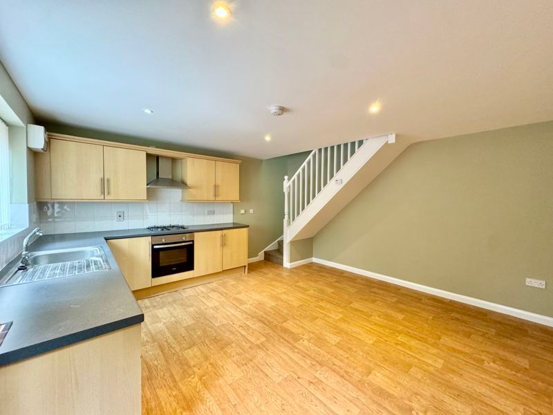 Property photo 2 of 7 Photo 17