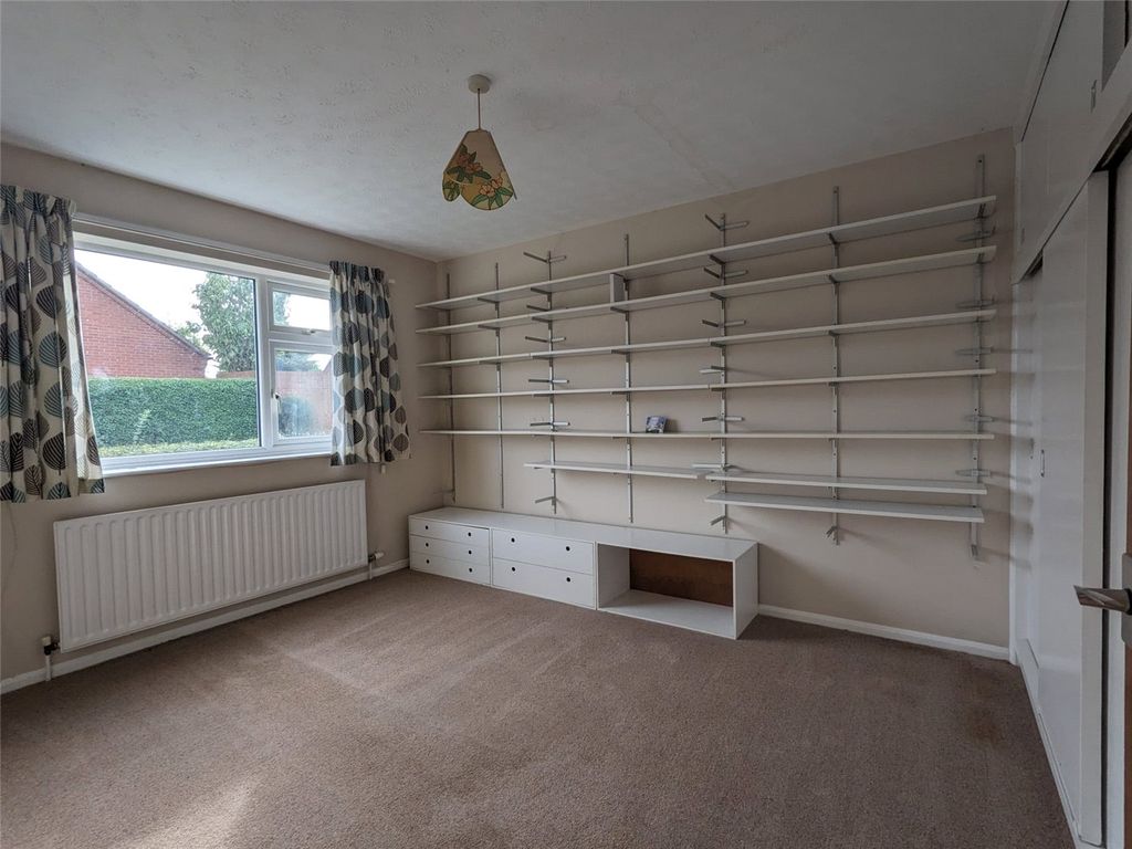 Property photo 2 of 19 Picture No. 01