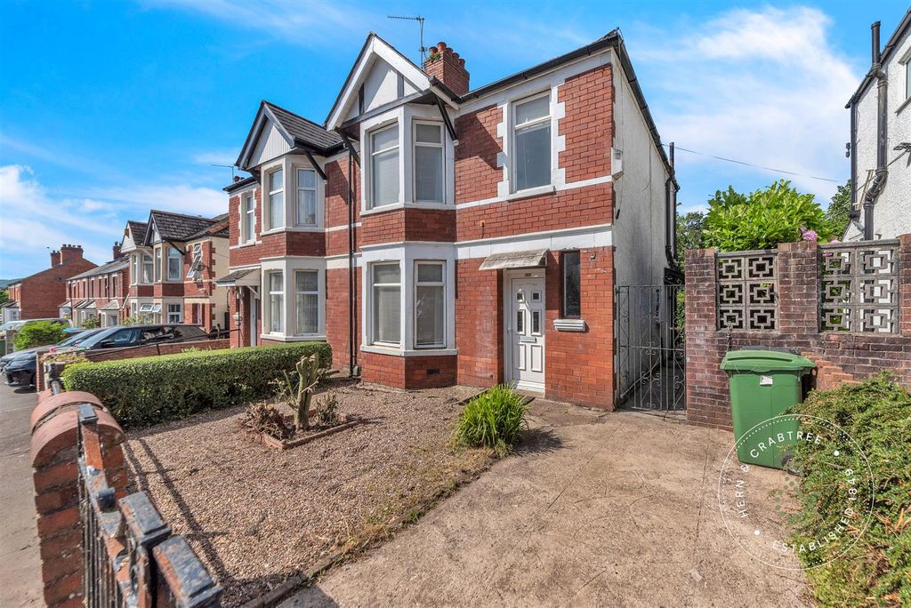 Property photo 1 of 28 Fairwater-Grove-West-28.Jpg