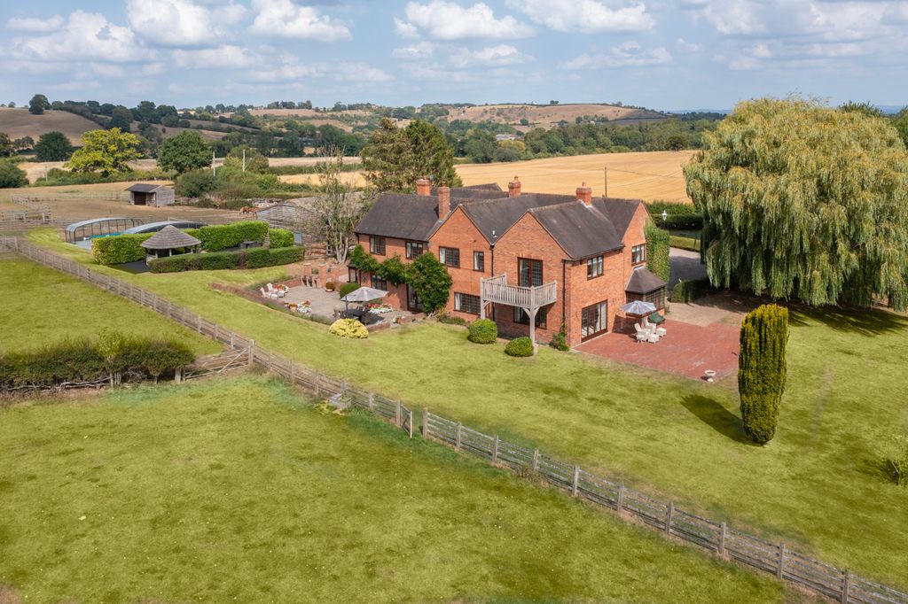 Property photo 3 of 18 Aerial View