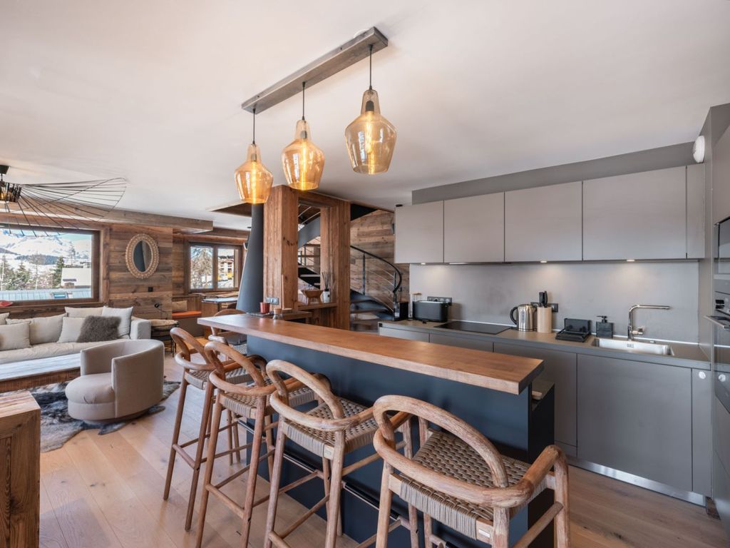 Property photo 3 of 12 Megeve Apartment For