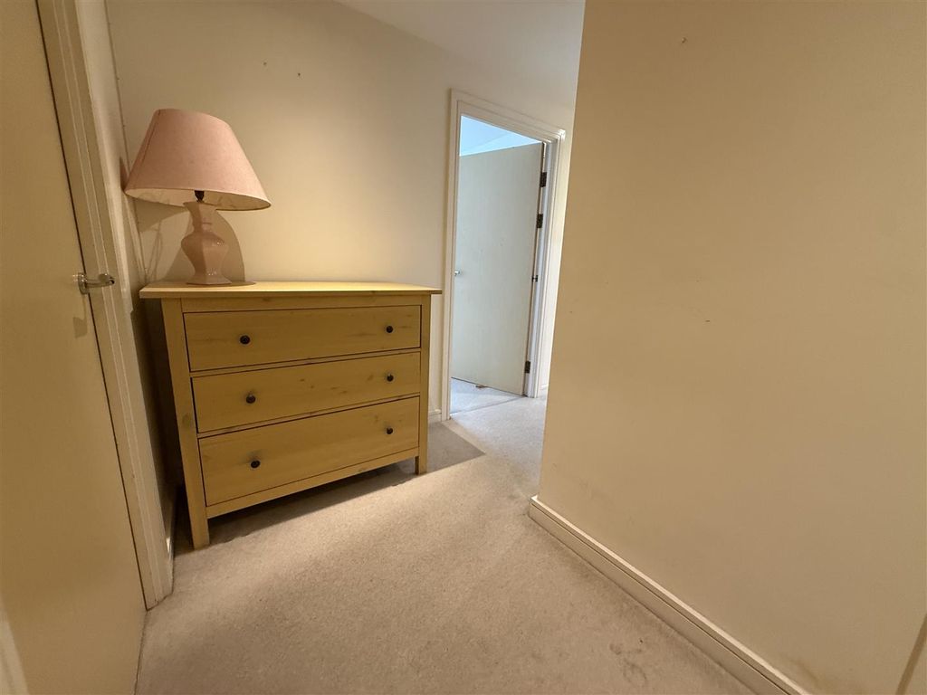 Additional image 10 of 2 bed flat for saleOverstone Court, Dumballs Road, Cardiff CF10