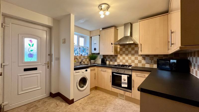 Property photo 2 of 14 Photo 4