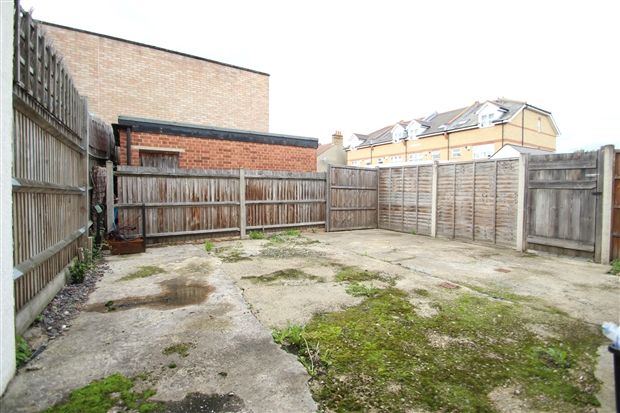 Property photo 3 of 9