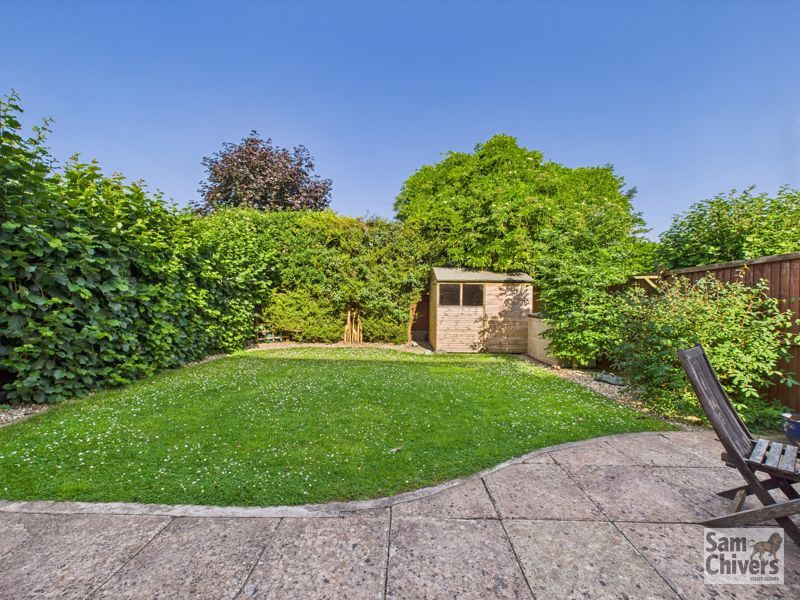 Property photo 2 of 19 Photo 11