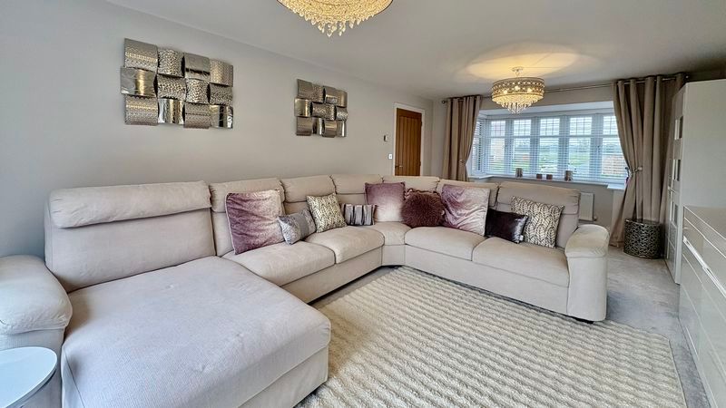 Property photo 3 of 24 Photo 7