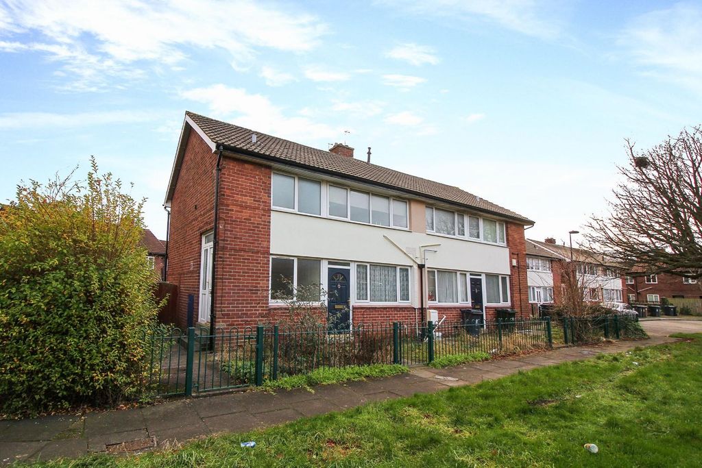Property photo 1 of 8 1