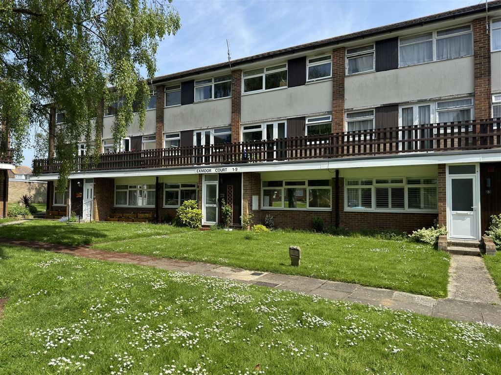 Property photo 1 of 19 For Sale - Aspire Residential - Exmoor Court - Fro