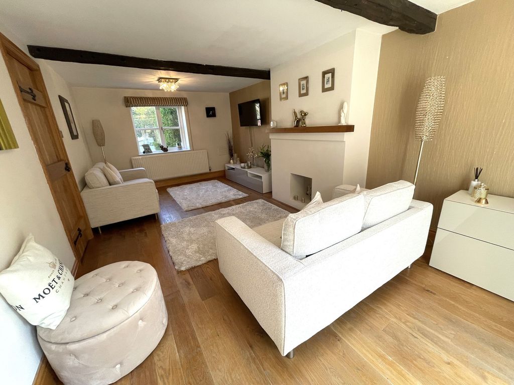 Property photo 3 of 48