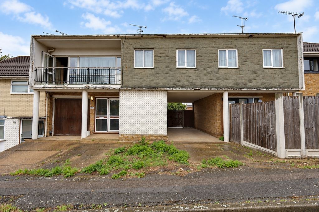 Property photo 1 of 8 5690650