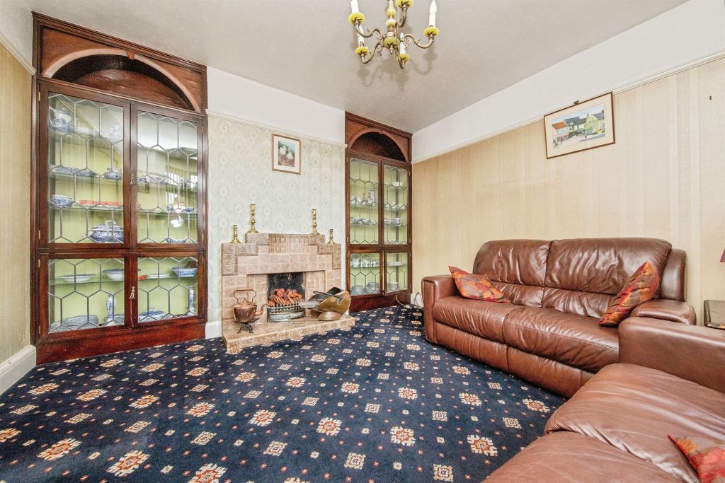 Property photo 3 of 20
