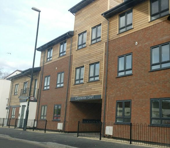 Property photo 1 of 9