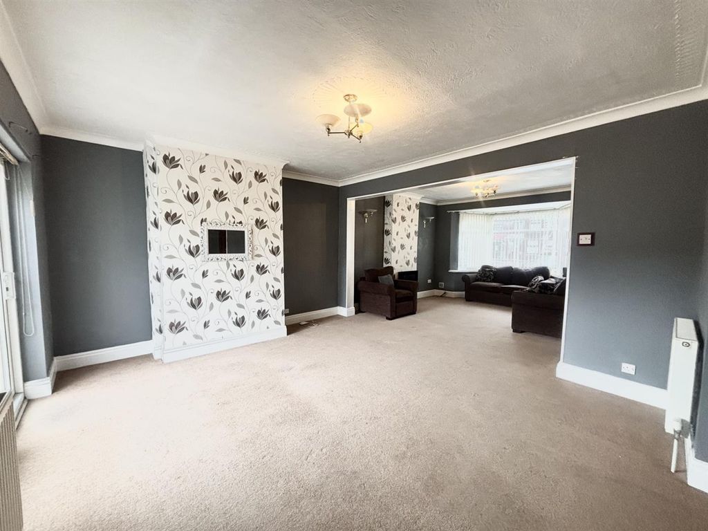 Property photo 2 of 11 2.Jpg