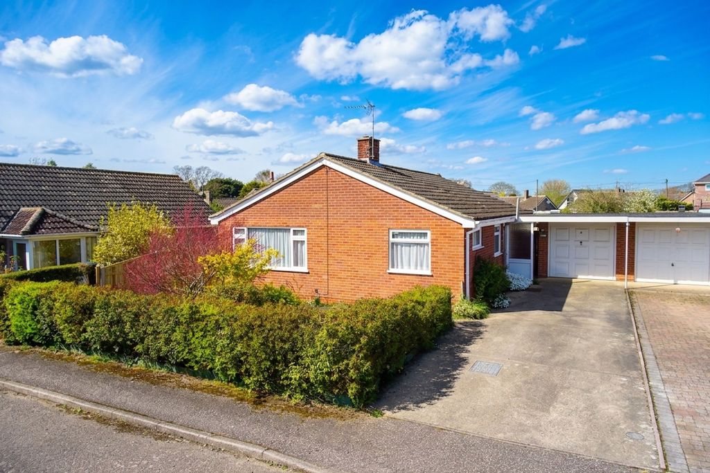 Property photo 1 of 18