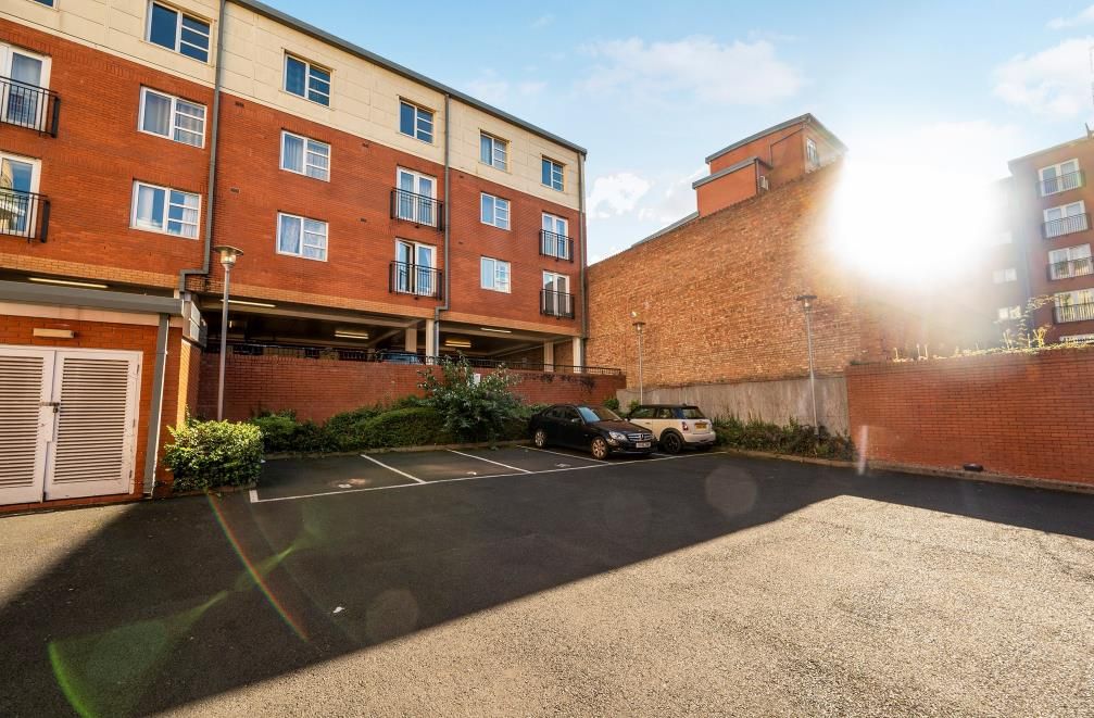 Property photo 2 of 11 View